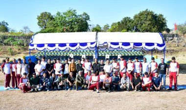 Kapolda-NTT-dan-Wartawan-Gelar-Coffee-Morning-dan-Latihan-Menembak:-Perkuat-Sinergi-dan-Dialog-Terbuka