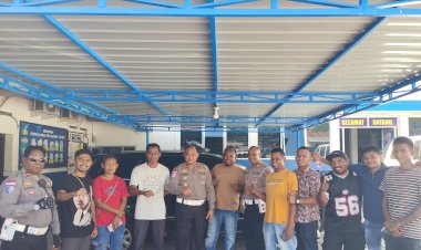 Mediasi-Pickup-dan-Angkot-di-Kupang:-Polresta-Kupang-Kota-Wujudkan-Harmoni-di-Jalan-Raya