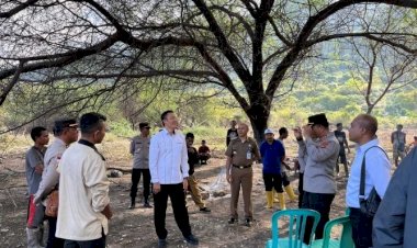 Gotong-Royong-Wujudkan-Asta-Cita,-Polri-dan-Warga-TTS-Siapkan-Lahan-Jagung-Produktif