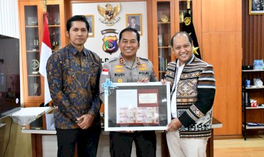Kapolda-NTT-Terima-Silaturahmi-Pejabat-Baru-dan-Lama-Bank-Indonesia-Perwakilan-NTT
