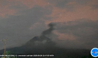 Update-Perkembangan-Erupsi-Gunung-Lewotobi-Laki-laki,-Polda-NTT-Imbau-Warga-Tetap-Waspada