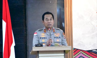Polda-NTT-Gelar-Latkatpuan-Terkait-Penerapan-Manajemen-Risiko,-Kapolda-Tekankan-Pentingnya-Sadar-Risiko-Tugas