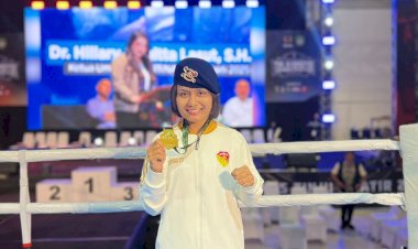 Polwan-Satbrimobda-NTT-Bripda-Erniati-Ngongo-Harumkan-Nama-Polri,-Raih-Medali-Emas-di-Kejurnas-Tinju-2025-di-Sulawesi-Tengah