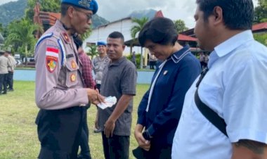 Polda-NTT-Tegaskan-Komitmen-Disiplin-dan-Profesionalisme,-Gelar-Ops-Gaktibplin-Intensif-di-Polres-Ende-dengan-Tindakan-Tegas-dan-Humanis