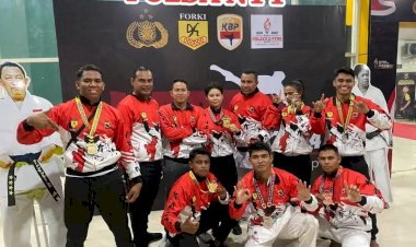 Kapolda-NTT-Irjen-Rudi-Darmoko-Apresiasi-“Tangan-Dingin”-Bripka-Andri-Erasmus,-Pelatih-Karate-Polda-NTT-yang-Ukir-Prestasi-Nasional
