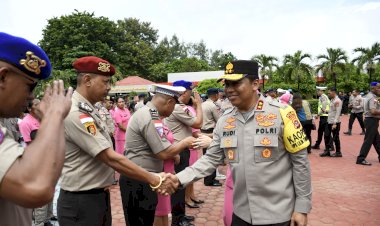 Kapolda-NTT-Pimpin-Korps-Raport-Kenaikan-Pangkat-Personel,-Momentum-Pengabdian-di-Penghujung-Tahun