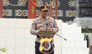 Respons-Cepat-Informasi-Warga,-Polres-Rote-Ndao-Polda-NTT-Amankan-WNA-Uganda-Diduga-Hendak-Menyeberang-ke-Australia