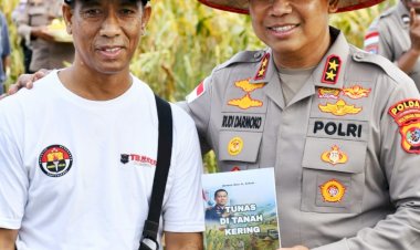 Tunas-di-Tanah-Kering,-Kisah-Kepemimpinan-Kapolda-NTT-Bangun-Harapan-Petani-Flobamora-Lewat-Jagung