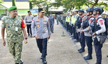 Kapolda-NTT-dan-Danrem-161/Wira-Sakti-Cek-Kesiapan-Pasukan-Gabungan-TNI-Polri-Amankan-Kunker-Wapres-RI-di-NTT