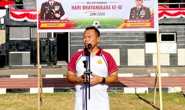 Sambut-Hari-Bhayangkara-ke-80,-Kombes-Pol-Sigit-Haryono-Resmi-Buka-Turnamen-Mini-Soccer-Antar-Satker-Polda-NTT