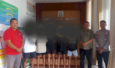 Polres-Nagekeo-Limpahkan-Lima-Tersangka-Kasus-Persetubuhan-Anak-ke-Kejaksaan,-Kapolres-Tegaskan-Komitmen-Lindungi-Anak