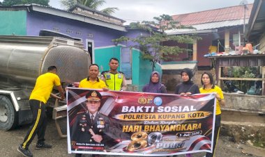 Polresta-Kupang-Kota-Salurkan-Air-Bersih-di-Kecamatan-Alak,-Wujud-Kepedulian-Polri-dalam-Rangka-Hari-Bhayangkara-ke-80