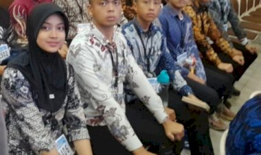 Enam-Putra-Putri-Terbaik-Asal-NTT-Lulus-Terpilih-Taruna/Taruni-Akpol-T.A.-2026,-Polda-NTT-Apresiasi-Perjuangan-Peserta