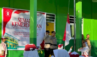Polda-NTT-Turun-ke-Sekolah,-Tanamkan-Disiplin-dan-Bijak-Bermedia-Sosial-kepada-Pelajar