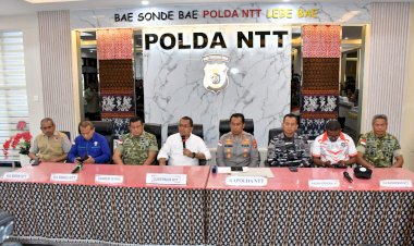 Kapolda-NTT-dan-Gubernur-Sampaikan-Penanganan-Gempa-Flores:-Fokus-Evakuasi,-Data-Korban,-dan-Cegah-Hoaks