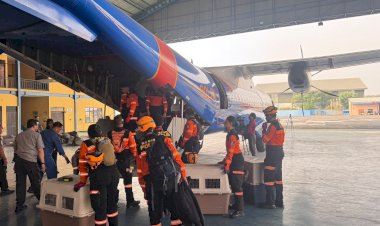 Terus-Bergerak-Cepat,-Polri-Kembali-Kirim-K9,-Obat-obatan-dan-3,4-Ton-Bantuan-ke-NTT