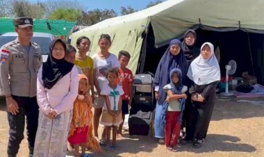 Wontech-Portable-Polri-Jadi-Jembatan-Komunikasi,-Pengungsi-Barang-Kolong-Sampaikan-Terima-Kasih