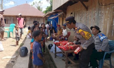 Polda-NTT-Tindaklanjuti-Informasi-Viral-Warga-Kampung-Ndaung,-Pastikan-Bantuan-Gempa-Telah-Disalurkan