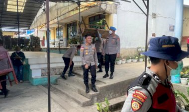 Pascagempa-Manggarai,-Polri-Turun-Tangan-Siapkan-Ruang-Belajar-Darurat-bagi-Siswa