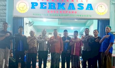 Polda-NTT-Edukasi-Warga-PERKASA-tentang-Bahaya-Hoaks-dan-Tindak-Pidana-Siber