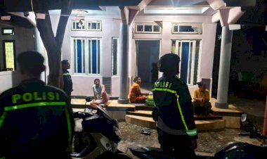 Saat-Warga-Mengungsi,-Polres-Ende-Jaga-Rumah-yang-Ditinggalkan-Lewat-Patroli-Presisi-Tengah-Malam