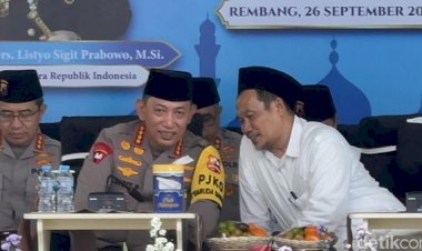 Kapolri-Jenderal-Listyo-Sigit-Hadiri-Ngaji-Kebangsaan-di-Ponpes-Gus-Baha