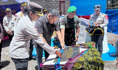 Atasi-Solusi-Air-Bersih-di-Perbatasan,-Kapolda-NTT-Bangun-Sumur-Bor-untuk-203-KK-di-Desa-Oelami-TTU