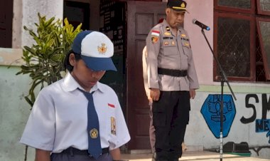 Polda-NTT-Hadir-di-SMPN-18-Kupang,-Bekali-Pelajar-Jauhi-Bullying-dan-Pergaulan-Negatif