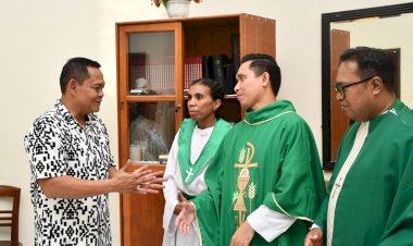 Dukung-Program-Quick-Wins-Kapolri-2026,-Polda-NTT-Gelar-Minggu-Kasih-Melalui-Kegiatan-Ibadah-Bersama-di-Gereja-Santa-Maria-Asumta