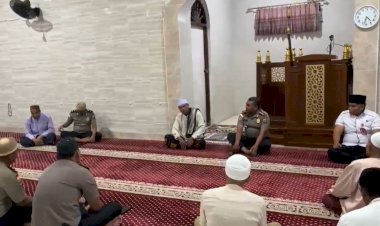 Subuh-Keliling-Polda-NTT,-Dirbinmas-Ajak-Jemaah-Masjid-Nurul-Quwwah-Bersama-Jaga-Kamtibmas