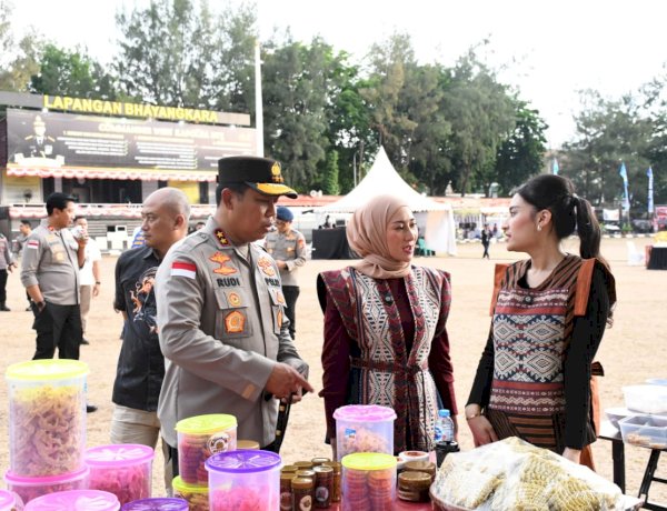Hari ke 2 Gelar Gebyar UMKM dan Pesta Rakyat, Masyarakat Kota Kupang Padati Lapangan Mapolda NTT