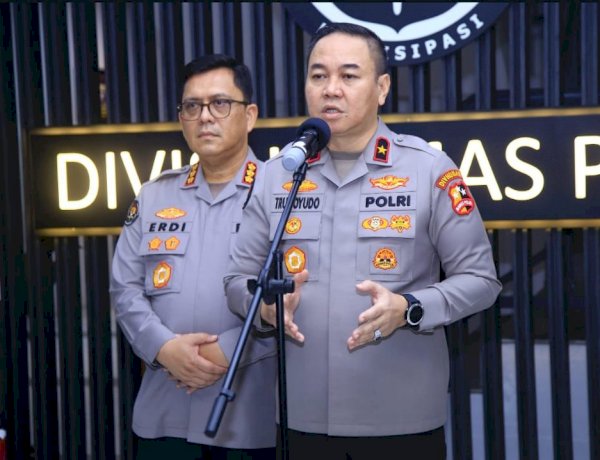 Polri Siapkan Pengiriman Bantuan untuk Korban Bencana di Aceh, Sumut, dan Sumbar