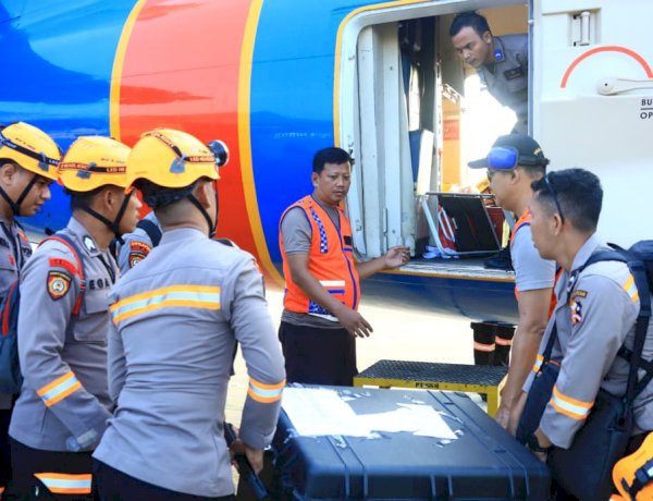 Polri Kembali Kirim 3,8 Ton Logistik Operasional pada Hari Ketiga Pengiriman, Termasuk Perlengkapan K9 dan Tenda Taktis