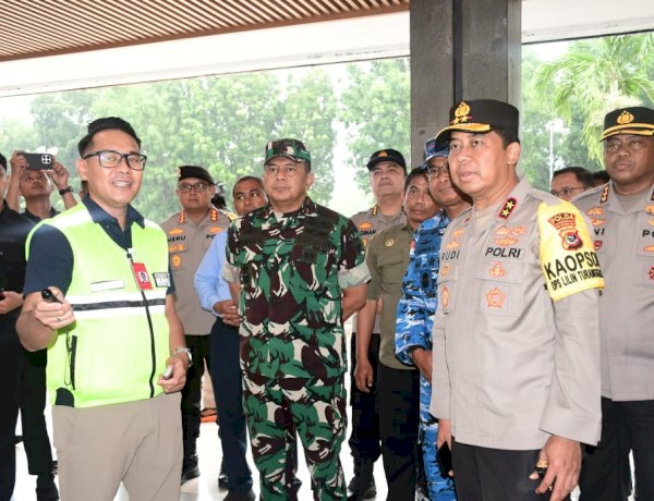 Amankan Perayaan Natal 2025, Kapolda NTT Turun Langsung Pimpin Patroli Skala Besar