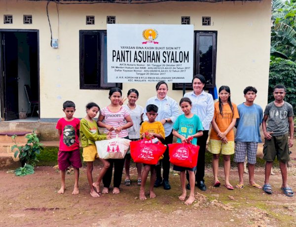 Tebar Kepedulian di Ujung Tahun, Ditreskrimsus Polda NTT Berbagi Sembako untuk Warga dan Panti Asuhan