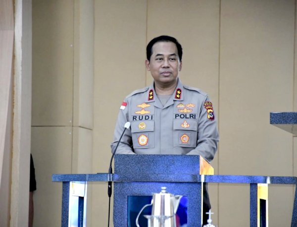 Perayaan Natal Bersama Polda NTT, Kapolda NTT Ajak Wujudkan Nilai Natal dalam Tugas Polri sebagai Pelindung dan Pengayom Masyarakat