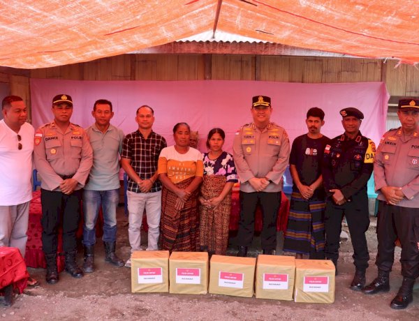 Polri Hadir di Tengah Bencana: Kapolres Ende Tinjau Sungai Lowolaka dan Bantu Warga Terisolir di Wewaria