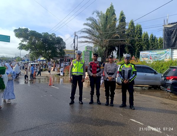 Ops Ketupat Turangga 2026: Polda NTT Kerahkan 377 Personel Beri Pelayanan Pengamanan Salat Idul Fitri di 29 Titik Kota Kupang
