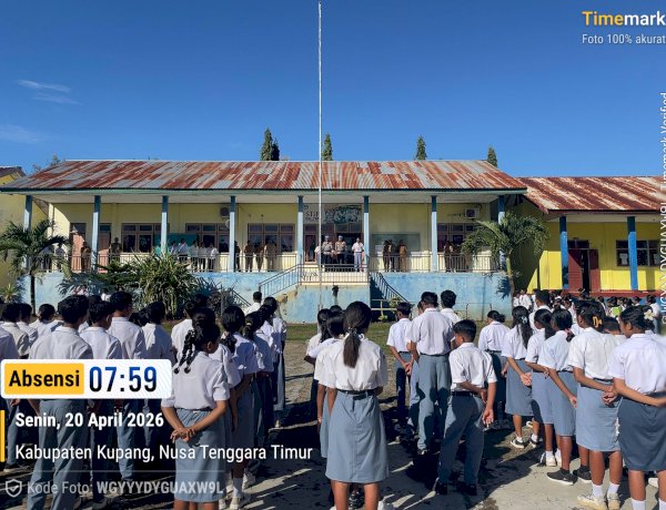Polisi Jadi Irup di SMA Negeri 1 Taebenu, Tekankan Disiplin, Anti-Bullying dan Bijak Bermedsos