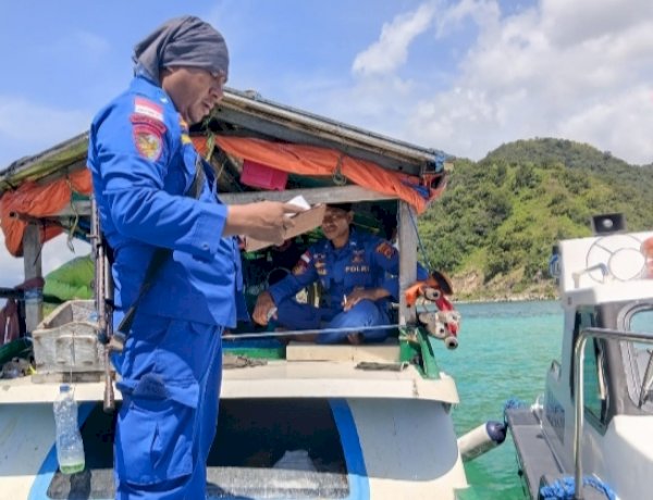 Satpolairud Polres Ende Gagalkan Penangkapan Ilegal 3 Ton Keong Lola di Perairan Wewaria