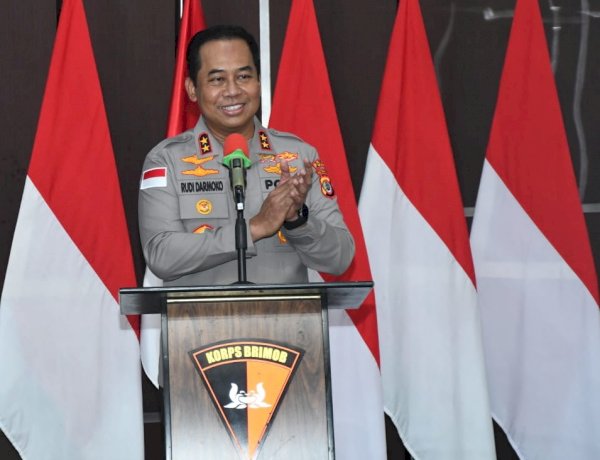 Kapolda NTT Latih Mental Personel Brimob Lewat Terapi USEFT, Tekankan Kesehatan Psikologis dan Keluarga Harmonis