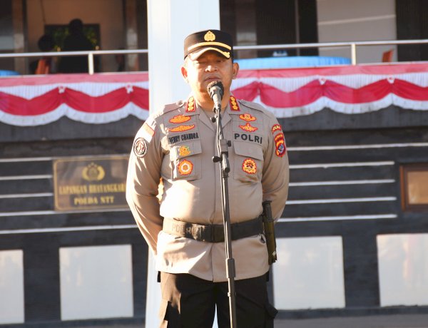 Apel Pagi Gabungan Satker Polda NTT: Kabidhumas Tekankan Peran Strategis Anggota di Era Digital