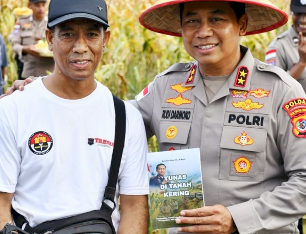 Tunas di Tanah Kering, Kisah Kepemimpinan Kapolda NTT Bangun Harapan Petani Flobamora Lewat Jagung