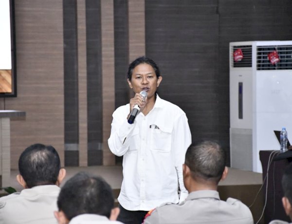 Tim Ahli Media Sosial PT Ethos Kreatif Indonesia Beberkan Strategi Menjemput Algoritma Digital di Rakernis Humas Polda NTT 2026