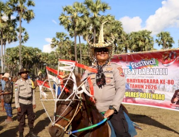 Festival Hus Kuda Balaoli Semarakkan Hari Bhayangkara ke-80, Polres Rote Ndao Angkat Kearifan Lokal ke Panggung Budaya