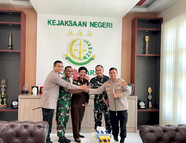Kapolres Sumba Barat dan Kapolres Sumba Barat Daya Perkuat Sinergitas Bersama TNI dan Kejaksaan untuk Jaga Stabilitas Wilayah