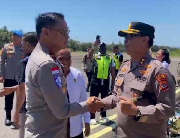 Upacara Adat dan Penandatanganan Komitmen Damai Lowonara–Belle, Polda NTT Dorong Perdamaian Berkelanjutan di Adonara