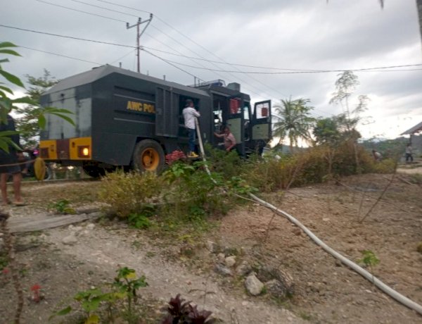 Dukung Kebijakan Kapolda NTT, Polres TTS Salurkan Air Bersih untuk Warga Desa Pusu