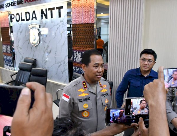 Kapolda NTT Irjen Pol Rudi Darmoko: Evakuasi Korban Gempa Flores Jadi Prioritas Utama