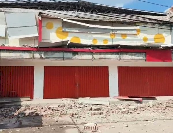 Gempa Bumi M7,7 Guncang Kepulauan Flores, Satu Warga Nagekeo Meninggal Dunia, Masyarakat Mengungsi ke Tempat Aman